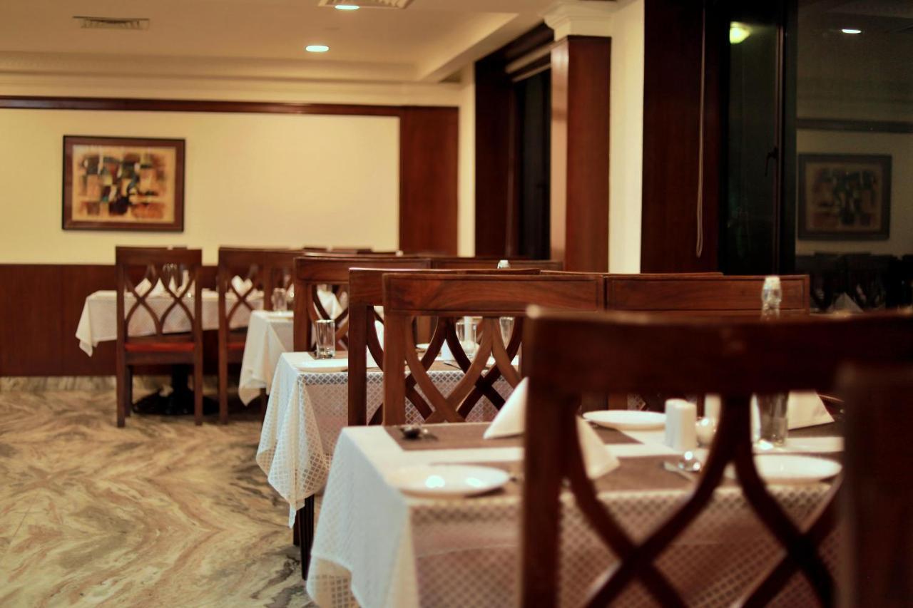Hotel Edassery Mansion Kochi Exterior foto